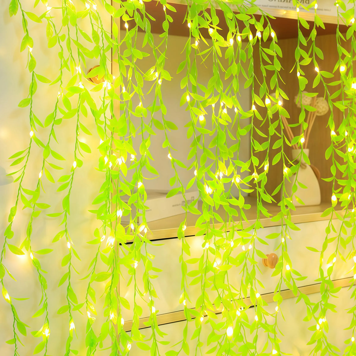 LED Green Leaf Fake Plant String Lights LED Battery Powered for Wall Room Office Home Bedroom Decor